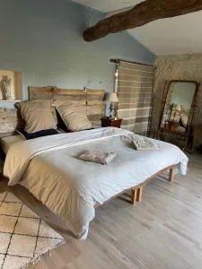 Chez Magitte une chambre à louer - Yviers