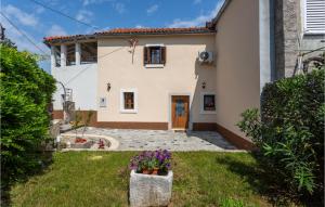 Amazing Home In Polje With Wifi 
