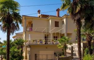 1 Bedroom Stunning Apartment In Lovran