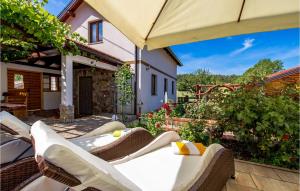 2 Bedroom Beautiful Home In Senj