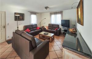 Lovely Home In Agde With Wifi