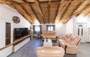 Cozy Home In Ugljane With Wifi