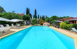Lovely Apartment In Rovinjsko Selo