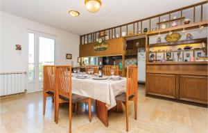 Awesome Home In Malinska With Wifi 