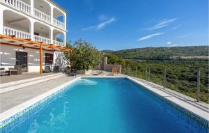 Nice Home In Novi Vinodolski With Wifi