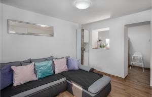 2 Bedroom Stunning Home In Bregi 