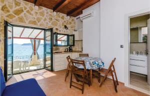 1 Bedroom Gorgeous Home In Slano 