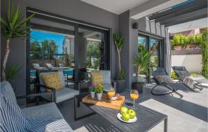 3 Bedroom Gorgeous Home In Medulin