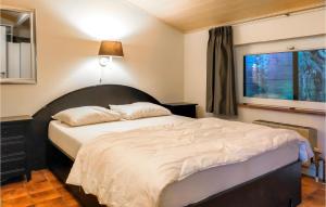 3 Bedroom Awesome Home In Oostduinkerke