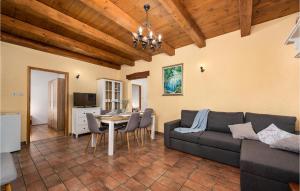 Gorgeous Home In Pazin With Kitchen 