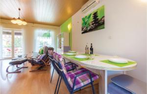 Amazing Home In Novi Vinodolski With Kitchen 