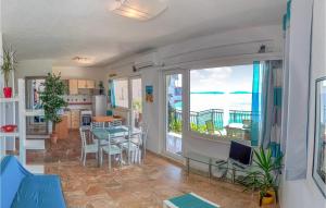 Awesome Apartment In Vinisce