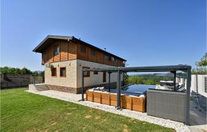 Stunning Home In Donja Poljana