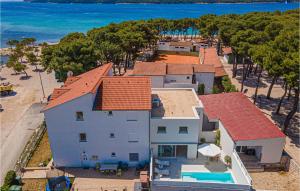 Amazing Home In Zablace 