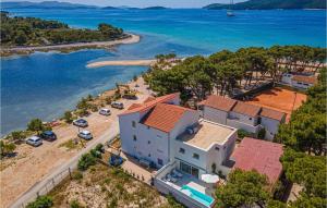 Amazing Home In Zablace 