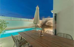 Amazing Home In Zablace 