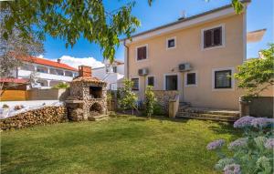 Gorgeous Apartment In Krk With Wifi