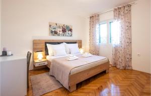 2 Bedroom Nice Home In Betina