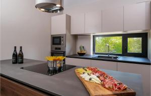 Amazing Home In Labin With Sauna