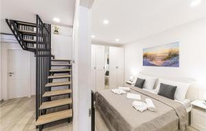 Awesome Home In Lecevica