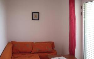 2 Bedroom Lovely Apartment In Klenovica
