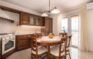 3 Bedroom Stunning Home In Krk