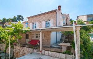 3 Bedroom Awesome Home In Splitska
