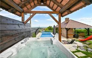 Gorgeous Home In Kalnik With Sauna - Križevci