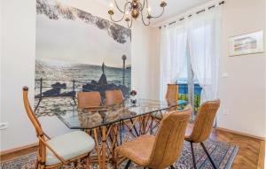 Amazing Home In Icici With Outdoor Swimming Pool 