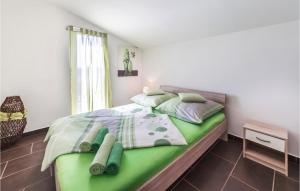 Gorgeous Apartment In Trget With Wifi