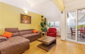 1 Bedroom Nice Apartment In Dramalj