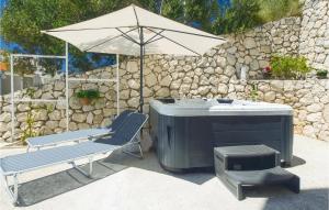 Four-Bedroom Holiday Home In Pisak