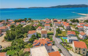 Beautiful Apartment In Brodarica