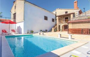 Beautiful Home In Stifanici With Kitchen