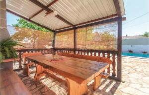 Holiday Home Stifanici Iii