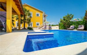 Beautiful Apartment In Labin With Wifi