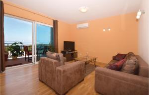 Two-Bedroom Apartment With Sea View In Split