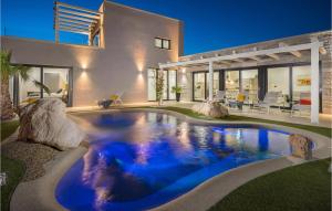 Lovely Home In Kastelir