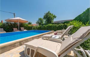 Gorgeous Home In Lisane Tinjske