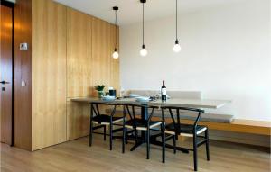 Beautiful Apartment In Oostende