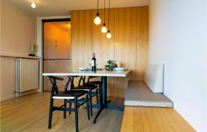 Beautiful Apartment In Oostende