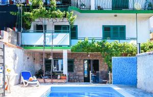 Lovely Apartment In Sibenik With Sauna