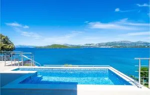 Gorgeous Home In Janjina With Sauna - Dubrava