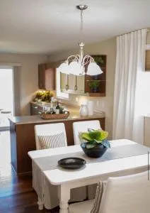 Beautiful House 2 bedroom - 贝尔维尔