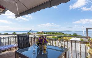 Two-Bedroom Apartment With Sea View In Split