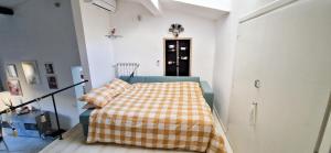 Milla Apartment in art deco villa