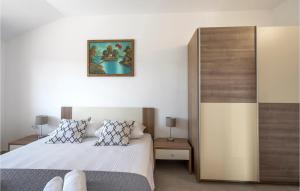 Holiday Home Dubrava Tisnjanska 32