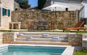 Awesome Home In Barban With Wifi