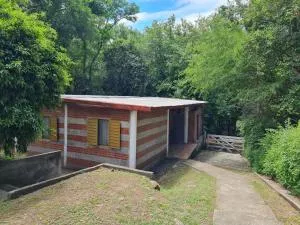 Cabañas los Nonitos - 维拉塞拉尼塔