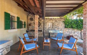 Two-Bedroom Holiday Home Sarici With An Outdoor Swimming Pool 08